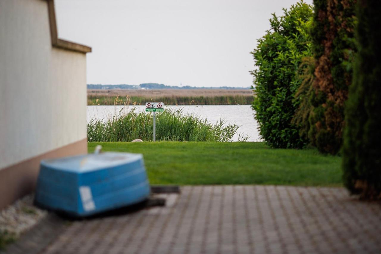 فيلا Lake House20 فيلينس المظهر الخارجي الصورة